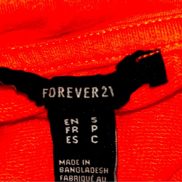 Fleece Sleeveless Hoodie with Kangaroo Pocket - Picture 2 of 3